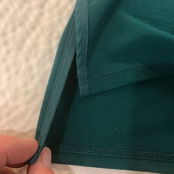 BANANA REPUBLIC, sleeveless, V-neck,. Small. New condition - Picture 4 of 7